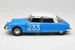 Citroen DS #233 Rally Modrý Solido 1:18 8034 Kov – obrázok 4 z 8