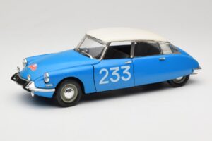 Citroen DS #233 Rally Modrý Solido 1:18 8034 Kov
