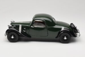 Citroen Traction Avant 11 Coupe Zelený Solido 1:18 8179 Kov – obrázok 4 z 8