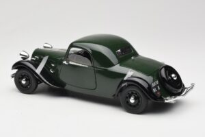 Citroen Traction Avant 11 Coupe Zelený Solido 1:18 8179 Kov – obrázok 7 z 8