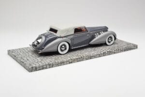 Delage D8 120 Kabriolet Šedý & Tmavosivý Minichamps 1:18 107115134 Kov – obrázok 2 z 6
