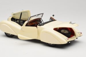 Delahaye Kabriolet Krémový Guiloy 1:18 68580 Kov – obrázok 5 z 8