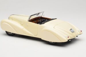 Delahaye Kabriolet Krémový Guiloy 1:18 68580 Kov – obrázok 7 z 8