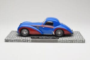 Delahaye Type 145 V12 Coupe Modrý Červený Minichamps 1:18 107116121 Živica – obrázok 3 z 6