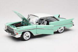DeSoto Adventurer Zelený Road Signature 1:18 92738-R1 Kov – obrázok 2 z 8