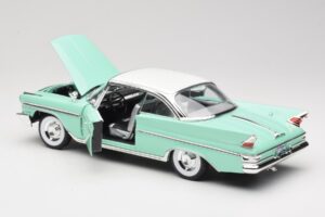 DeSoto Adventurer Zelený Road Signature 1:18 92738-R1 Kov – obrázok 5 z 8