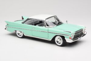 DeSoto Adventurer Zelený Road Signature 1:18 92738-R1 Kov – obrázok 6 z 8