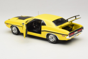 Dodge Challenger R/T NCIS TV Series Car Greenlight 1:18 12845 Kov – obrázok 5 z 8