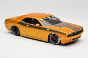 Dodge Challenger Concept Zlatý Maisto 1:18 31320 Kov – obrázok 6 z 8