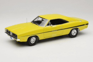 Dodge Charger R/T Žltý Dirty Mary Crazy Larry Auto World 1:18 AWSS101/06 Kov