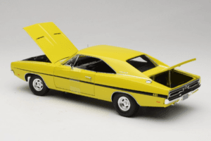 Dodge Charger R/T Žltý Dirty Mary Crazy Larry Auto World 1:18 AWSS101/06 Kov – obrázok 5 z 8