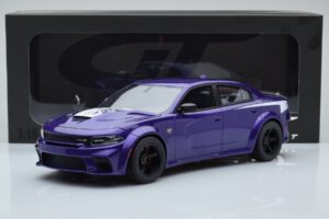 Dodge Charger Super Bee Fialový GT Spirit 1:18 GT895 Živica – obrázok 6 z 6