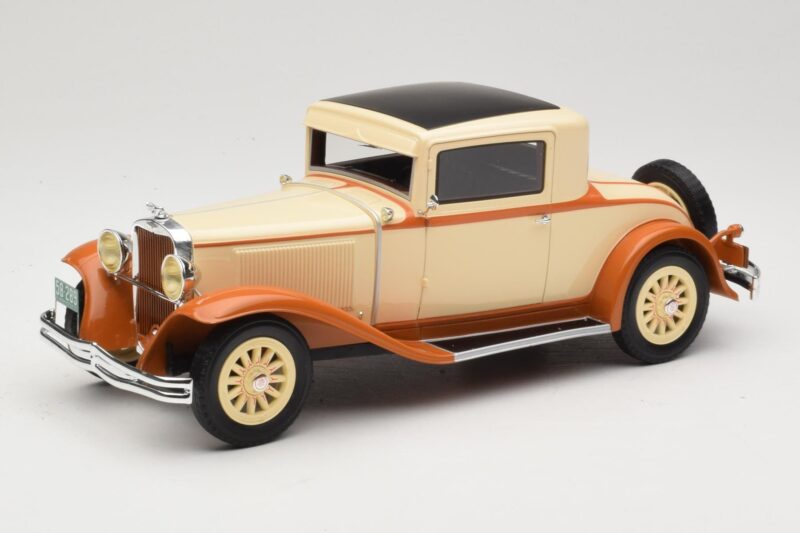 Dodge Eight DG Coupe Béžový BoS Models 1:18 BOS289 Živica