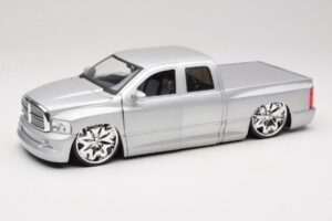 Dodge Ram Tuned Strieborný Jada 1:18 63162-SM Kov