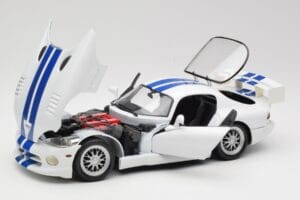 Dodge Viper GTS-R GT2 Biely 1997 Maisto 1:18 50316 Kov – obrázok 2 z 8