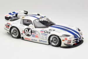 Dodge Viper GTS-R #94 Viper Team Oreca O. Beretta / T. Archer / D. Dupuy 24 Hours of Daytona 1997 AUTOart 1:18 89723 Kov – obrázok 6 z 8