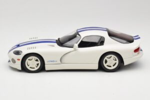 Dodge Viper GTS Stone White GT Spirit 1:18 GT940 Živica – obrázok 3 z 6