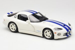 Dodge Viper GTS Stone White GT Spirit 1:18 GT940 Živica – obrázok 4 z 6