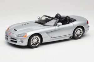Dodge Viper SRT-10 Bright Strieborný Bburago 1:18 34908 Kov