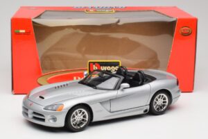 Dodge Viper SRT-10 Bright Strieborný Bburago 1:18 34908 Kov – obrázok 8 z 8