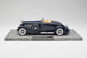 Duesenberg SJN Convertible Coupe Midnight Blue Minichamps 1:18 107150332 Kov – obrázok 3 z 6