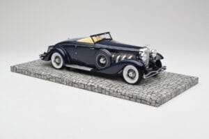 Duesenberg SJN Convertible Coupe Midnight Blue Minichamps 1:18 107150332 Kov – obrázok 4 z 6