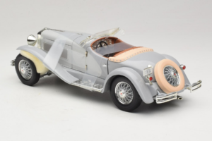 Duesenberg SJ Gary Cooper's Movie Car ERTL 1:18 7963 Kov – obrázok 5 z 6