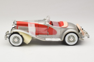 Duesenberg SJ Clark Gable's Car Strieborný Červený ERTL 1:18 7962 Kov – obrázok 3 z 6