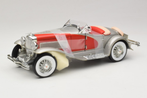 Duesenberg SJ Clark Gable's Car Strieborný Červený ERTL 1:18 7962 Kov