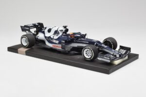 AlphaTauri AT02 #22 Y. Tsunoda Bahrain GP 2021 Minichamps 1:18 117210122 Kov – obrázok 4 z 6