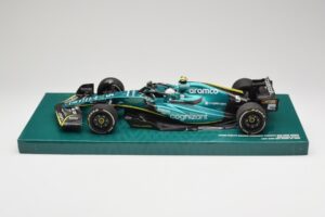 Aston Martin AMR22 #5 S. Vettel Last Race Abu Dhabi GP 2022 Minichamps 1:18 147222205 Živica