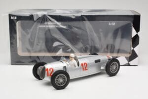 Auto Union Type C #12 H. Stuck Hungarian GP Budapest 1936 Minichamps 1:18 155361012 Kov – obrázok 6 z 6
