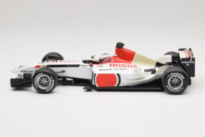 BAR Honda 005 #16 J. Button F1 2003 Minichamps 1:18 100030017 Kov – obrázok 3 z 6