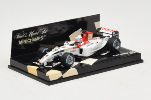 BAR 006 Honda #10 T. Sato BAR Honda F1 Team 2004 Minichamps 1:43 400040010 Kov – obrázok 2 z 5