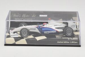 BMW Sauber F1.09 #4 R. Kubica Showcar 2009 Minichamps 1:43 400090075 Kov – obrázok 5 z 5