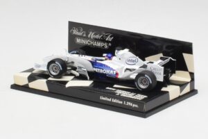 BMW Sauber F1.06 J. Villeneuve Showcar F1 2006 Minichamps 1:43 400060087 Kov – obrázok 2 z 5