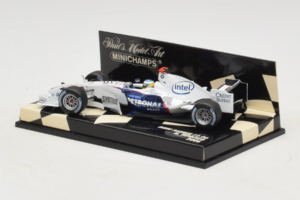 BMW Sauber F1.06 #16 N. Heidfeld BMW Sauber F1 Team 2006 Minichamps 1:43 400060016 Kov – obrázok 3 z 5