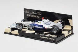 BMW Sauber F1.06 #10 N. Heidfeld Hungarian GP 3rd Place 2006 Minichamps 1:43 400060116 Kov – obrázok 3 z 5