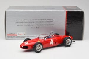 Ferrari 156 Sharknose P. Hill / W. von Trips Belgian GP 1961 CMC 1:18 M-070 Kov – obrázok 6 z 6