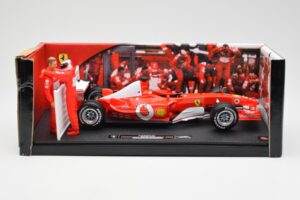 Ferrari F2003-GA F1 Constructors World Champions 2003 Hot Wheels 1:18 G3764 Kov – obrázok 6 z 7