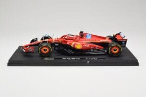 Ferrari SF-24 #16 C. Leclerc Emilia Romagna Grand Prix 2024 Bburago 1:18 18-16821-L-IMOLA-SHOWCASE Kov – obrázok 3 z 7