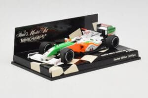 Force India Mercedes VJM02 #20 A. Sutil Showcar 2009 Minichamps 1:43 400090090 Kov – obrázok 2 z 5