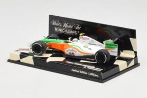 Force India Mercedes VJM02 #21 G. Fisichella Showcar 2009 Minichamps 1:43 400090091 Kov – obrázok 3 z 5