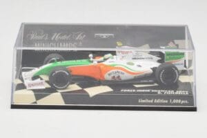Force India Mercedes VJM02 #21 G. Fisichella Showcar 2009 Minichamps 1:43 400090091 Kov – obrázok 5 z 5