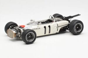 Honda RA272 #11 R. Ginther Mexican Grand Prix 1965 AUTOart 1:18 86597 Kov – obrázok 2 z 8