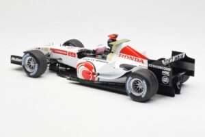 Honda RA106 Honda Racing Team R. Barrichello F1 Showcar 2006 Minichamps 1:18 08MF1-06B-CRB18 Kov – obrázok 5 z 6