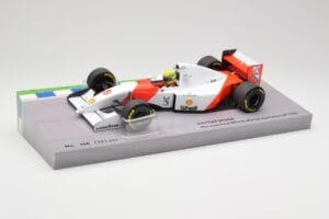 McLaren Ford MP4/8 #8 A. Senna Winner Australian GP 1993 Minichamps 1:18 543933838 Kov – obrázok 2 z 7
