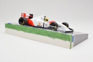 McLaren Ford MP4/8 #8 A. Senna Winner Australian GP 1993 Minichamps 1:18 543933838 Kov – obrázok 4 z 7