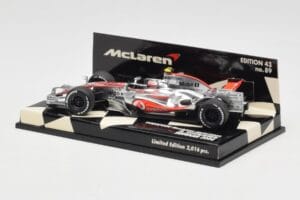 McLaren Mercedes MP4-23 #23 H. Kovalainen Showcar 2008 Minichamps 1:43 530084393 Kov – obrázok 3 z 5