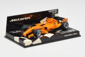 McLaren Mercedes MP4-20 G. Paffett Test Car 2006 Minichamps 1:43 530064395 Kov – obrázok 2 z 5